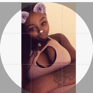 Meet your Posher, Makara